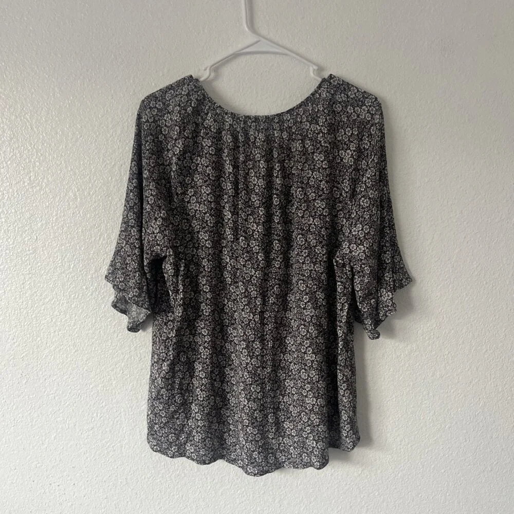 FAHERTY Amira Top Ditsy Floral Women's Size M Pullover Cottagecore Coastal - Picture 5 of 5